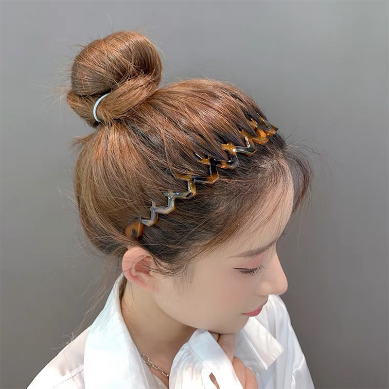 Black Color Fashion Simple Wave Wide-brimmed Geometric Shape Headband