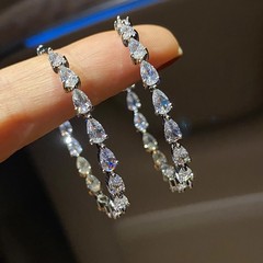 曹適欧米のファッション個性独特なレトロなイヤリング