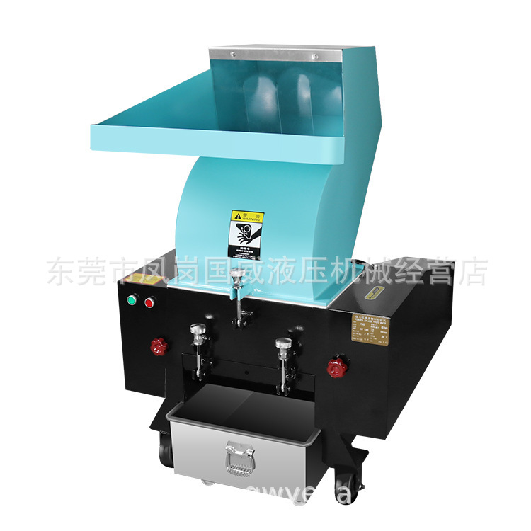 ����ֱ��ע�ܻ����ϻ�����ˮ�ڲ�Ʒ�Ͻ�ͷ�����ABS PCPP PVC