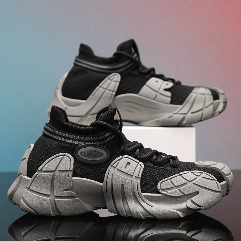 Zapatos de hombre zapatos de estudiantes primavera 2025 nuevos zapatos de malla transpirables casuales de moda deportiva para hombres con suela gruesa