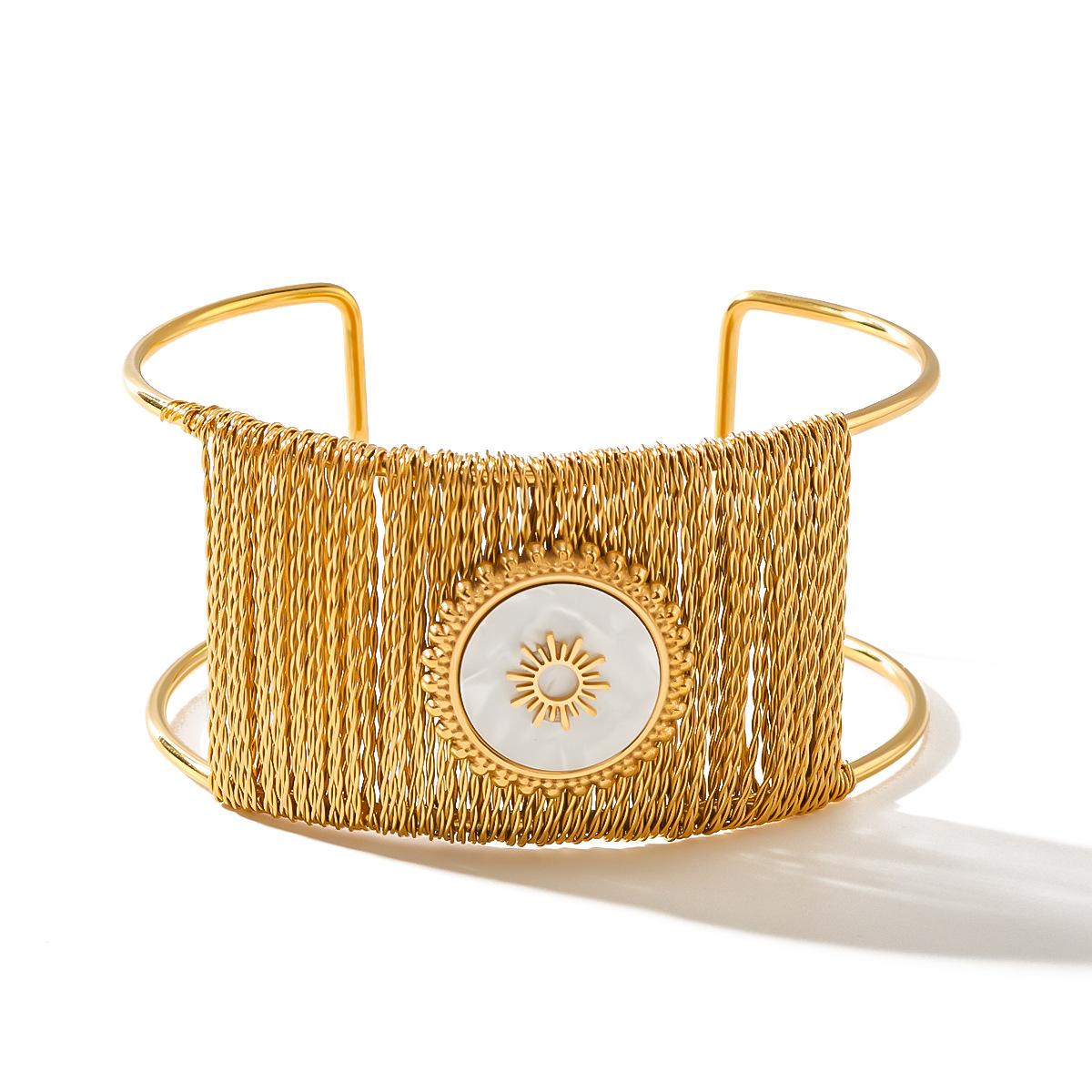 Light Luxury Wide Bracelet Plated 18K Gold Titanium Steel Bracelet O1CN01qsQRYy1GKgBSJnmYh !!2215394530604 0 Cib