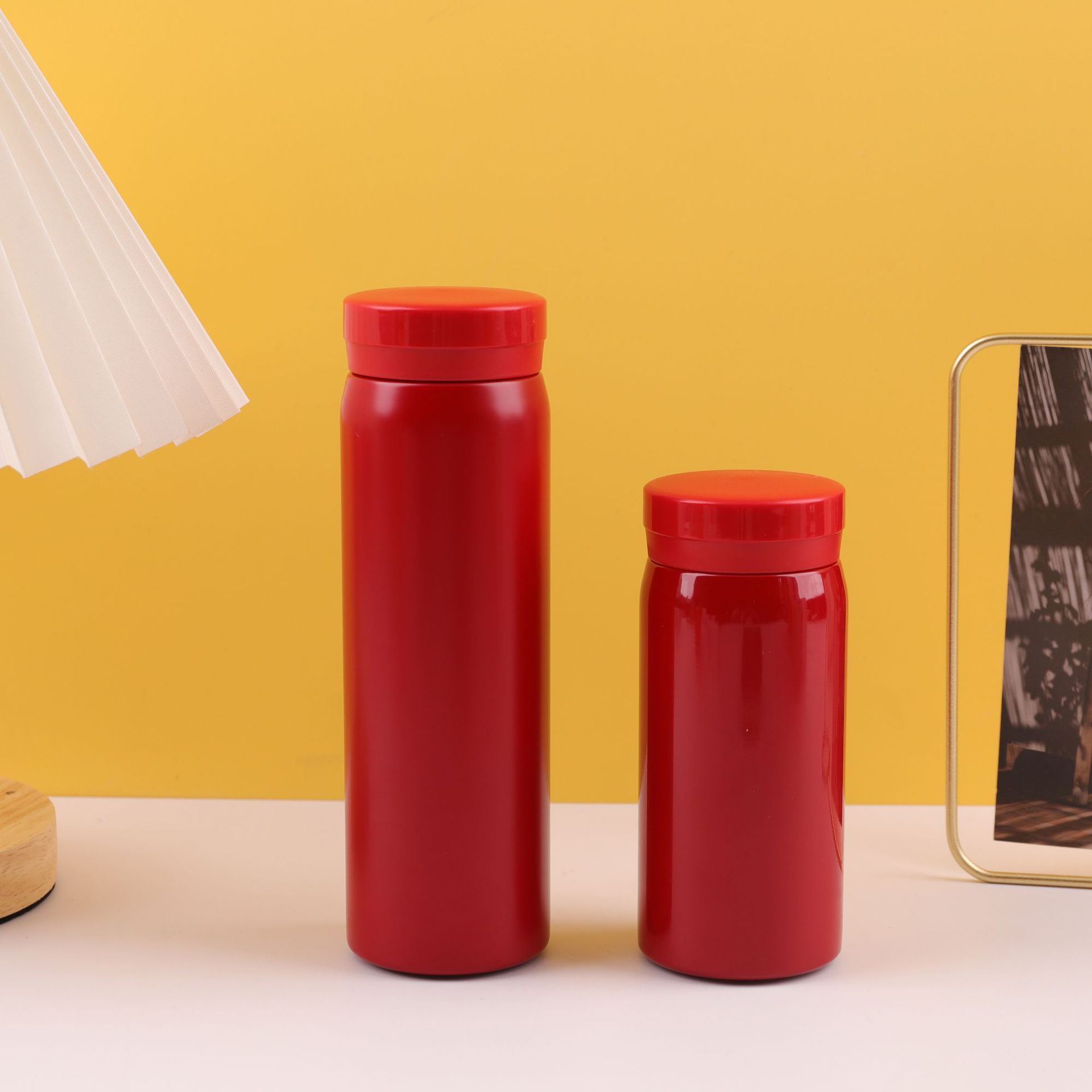 Taza de bolsillo de vacío de acero inoxidable 304 transfronterizo simple taza de agua de estudiante fresco taza de vacío de regalo portátil para el hogar