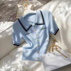 ブルーの襟付き半袖Tシャツ レディース 2025年夏新作 コントラストカラーのニットトップス
