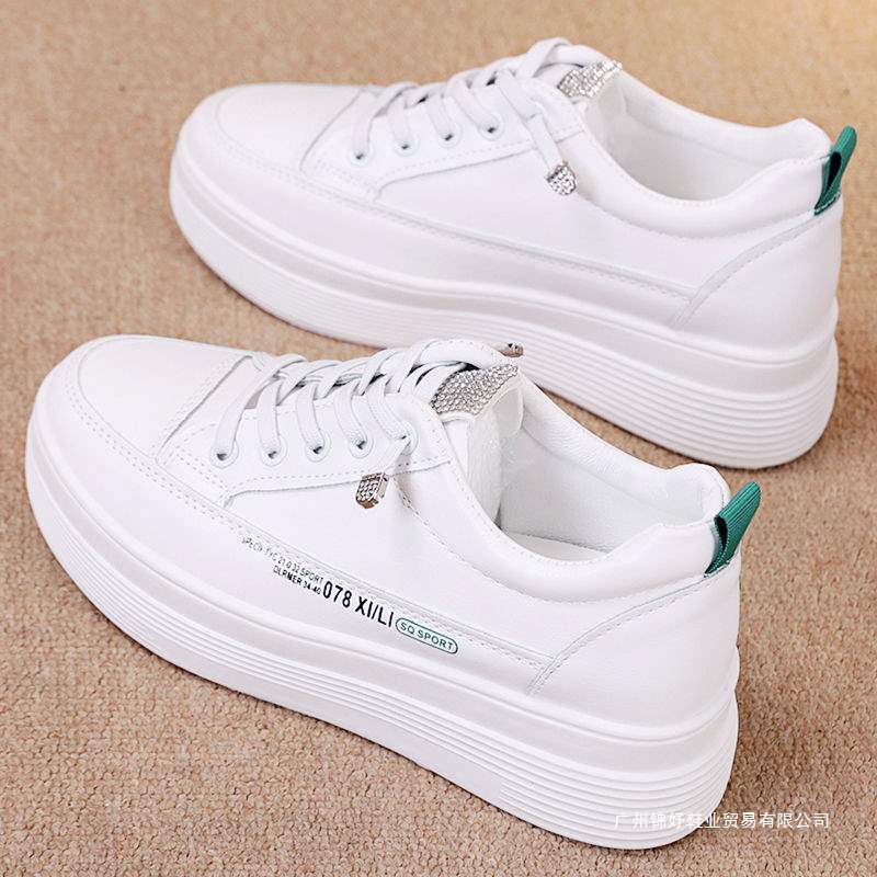 2025 verano nuevo tipo de zapatos casuales transpirables con suela gruesa de malla zapatos