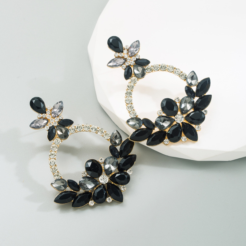 Fashion Flower Alloy Inlay Rhinestones Drop Earrings display picture 3