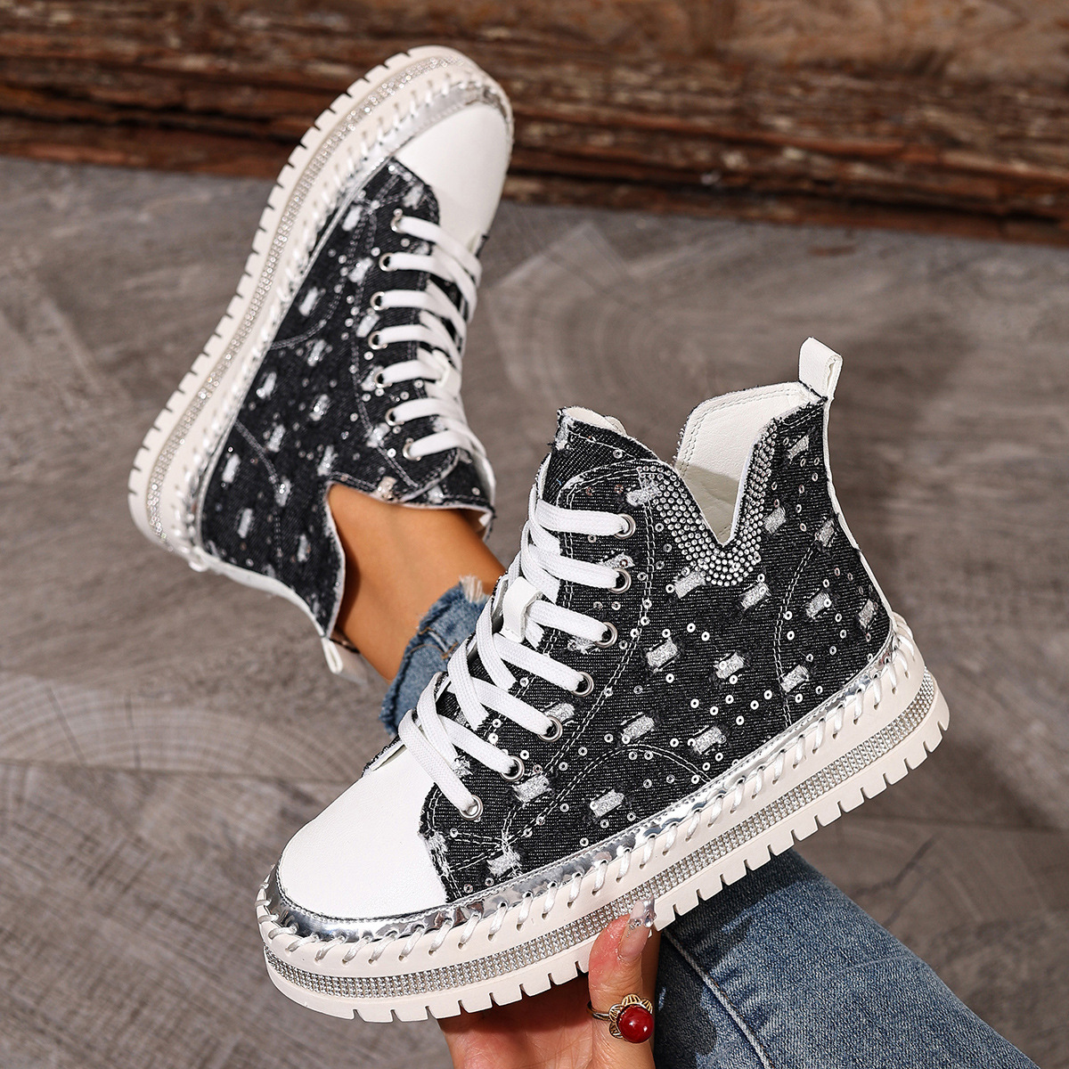 Cross-Border Korean Version of Foreign Trade Large Size Rhinestone Leg-Showing Comfortable Flat Casual Shoes Women's Shoes Spring and Autumn New High-Top Sneakers