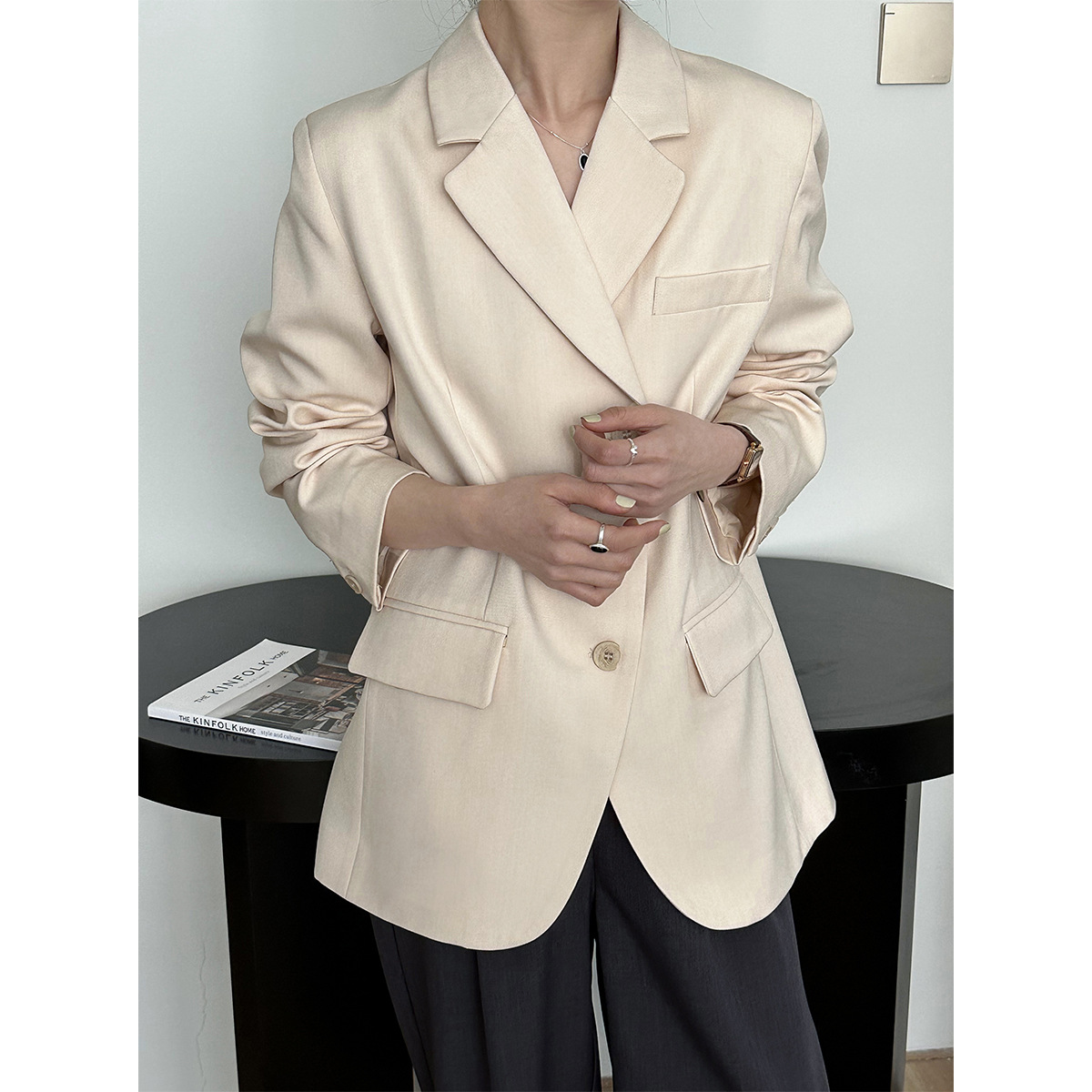 Orange-Colored Irregular Niche Blazer for Spring, Casual Versatile Loose Hong Kong Style Suit, Light Luxury Top 2329