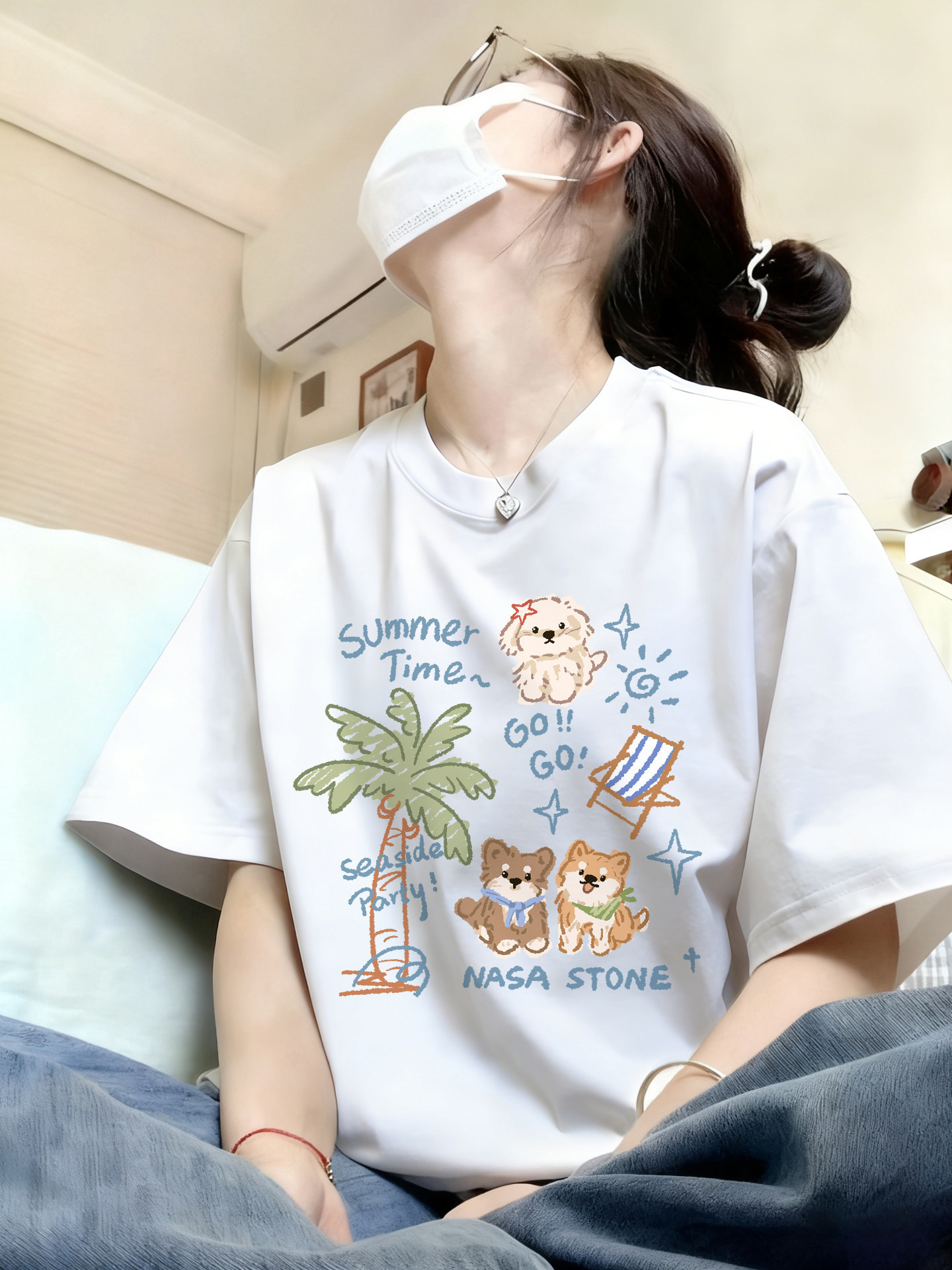 White-t60 summer cat and dog