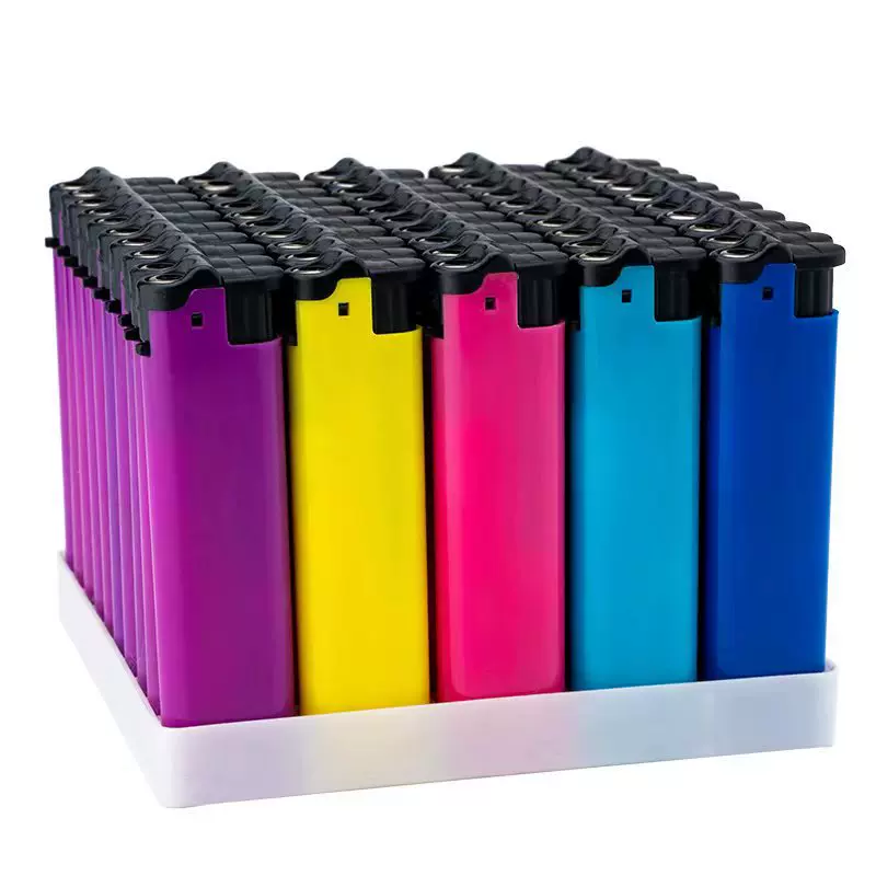 厂家批发一次性金属直冲蓝焰打火机定 制广告激光雕刻防风打火机