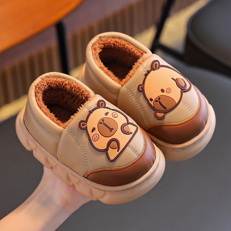 Capibara invierno zapatillas de algodón para niños, piel PU impermeable, cálida y terciaria, bolsas de tacones de algodón para niños, niños