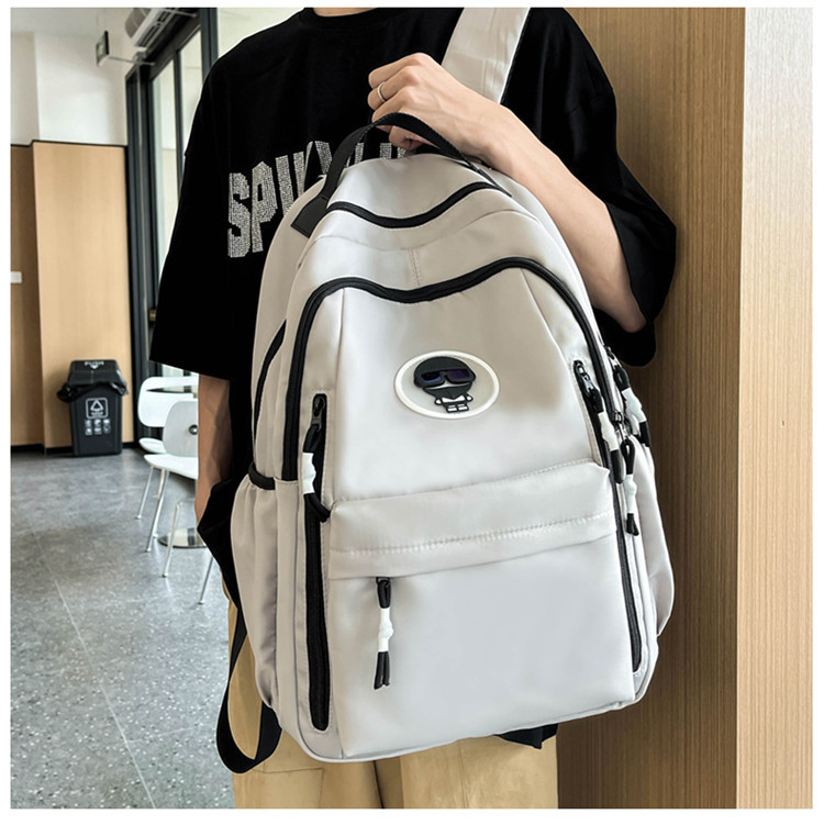 Unisex Solid Color Nylon Zipper Fashion Backpack School Backpack display picture 12