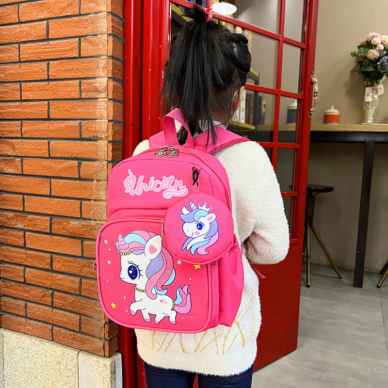 Kindergarten schoolbag chica colgando bolsa pequeña clase media clase preescolar 3-6 años 5 niños bebé niños astronauta mochila