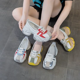 女式休闲单鞋;女式皮靴;厚底凉鞋