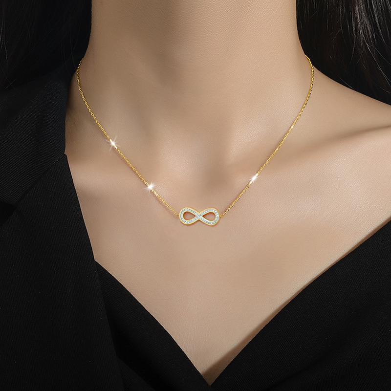 Bai Baihe style infinite love 8 character necklace full of diamonds twisted heart diamond women's elegant and versatile temperament clavicle chain_ipsvogv.com