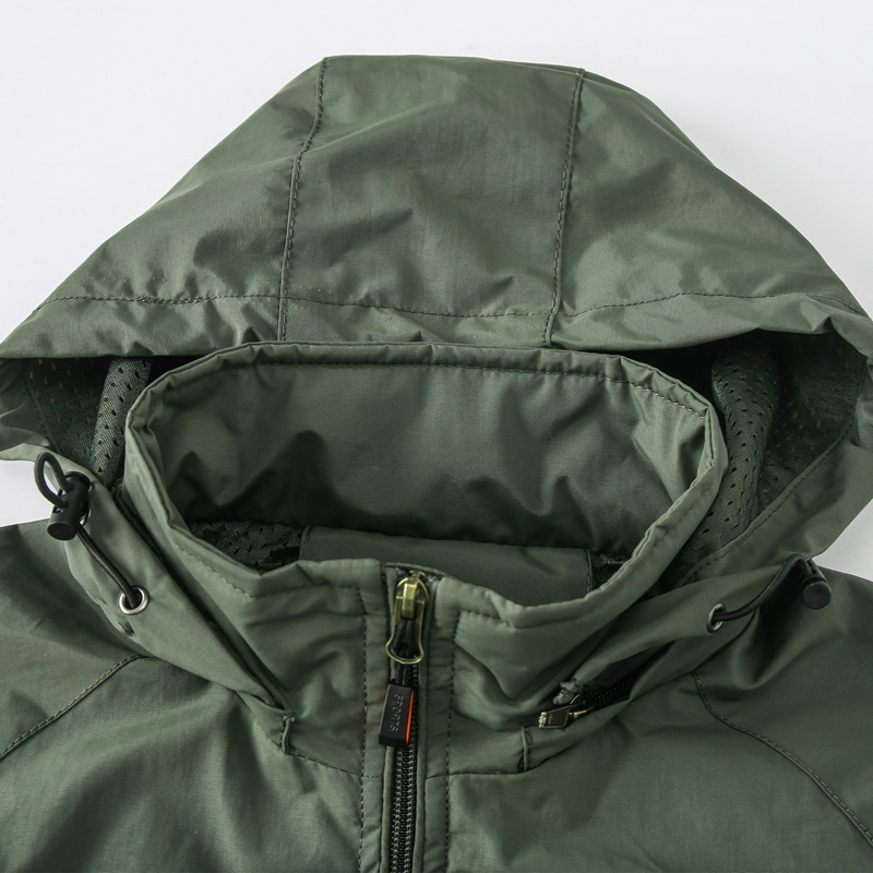 Men's Lightweight Windproof Jacket For Casual Spring Wear_voghion.com