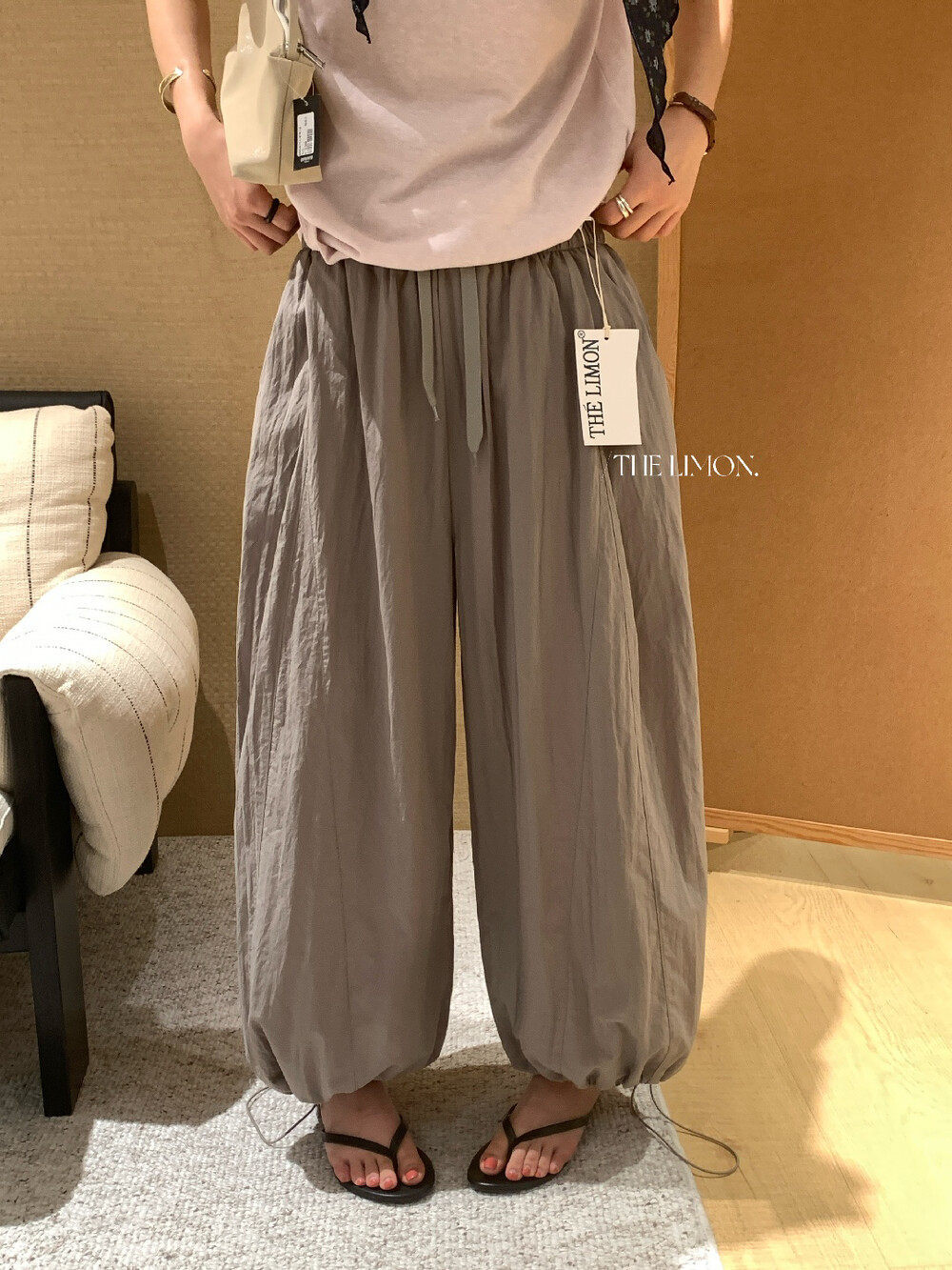 Quần culottes nữ ống rộng cạp cao rút dây, phong cách thể thao, mùa hè 2026 — Xanh lá cây nhạtcolor, xám đậm, màu đen, màu trắng chi tiết 23