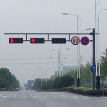 信號燈標志桿交通安全標志桿 交通路牌綜合桿廠家定 制批發