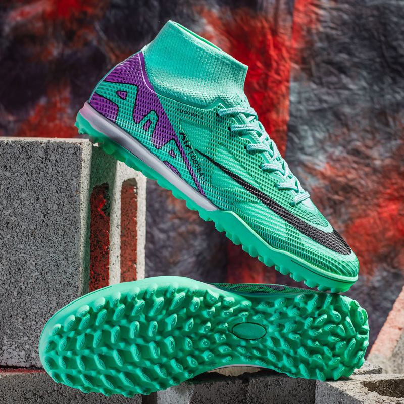 Reproducción transfronteriza de la Copa del Mundo C Luo Thorn 15 Zapatos de fútbol Putian Zapatos deportivos de entrenamiento de hierba de clavos largos de caña alta para hombres