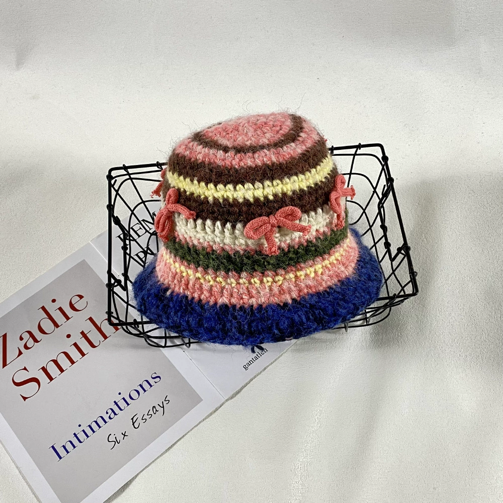 Woolen three dimensional retro sexy cute knitted hat with bow