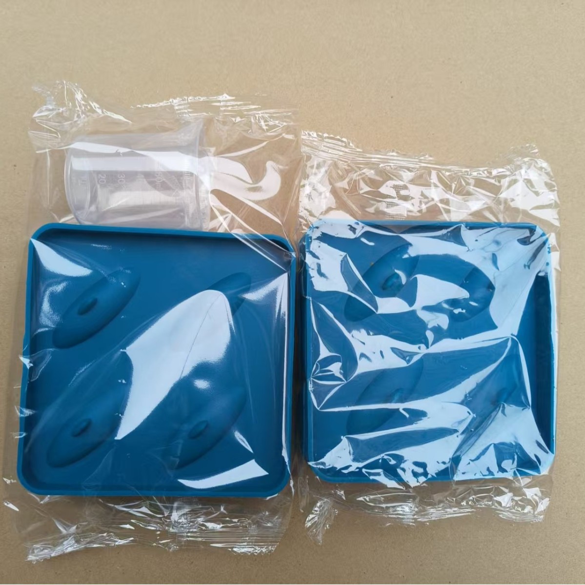 Blue [materials comply with LFGB] without measuring cup