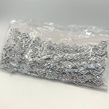 戏装配件服装辅料配饰单条方块批发线钻塑料排钻鞋帽装饰品