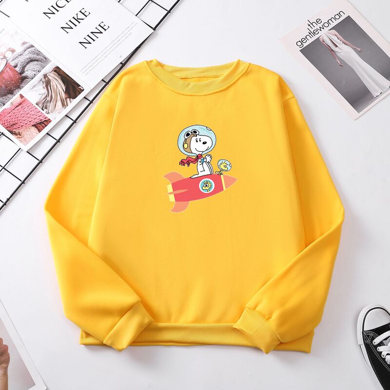 Shrimp skin Autumn and Winter Snoopy creative cartoon cross-border foreign trade fleece-lined sweater loose all-match fashion brand casual women Shrimp skin Autumn and Winter Snoopy creative cartoon cross-border foreign trade fleece-lined sweater loose all-match fashion brand casual women