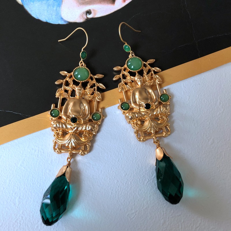 Fashion Style Green Gemstone Diamond Long Earrings display picture 4