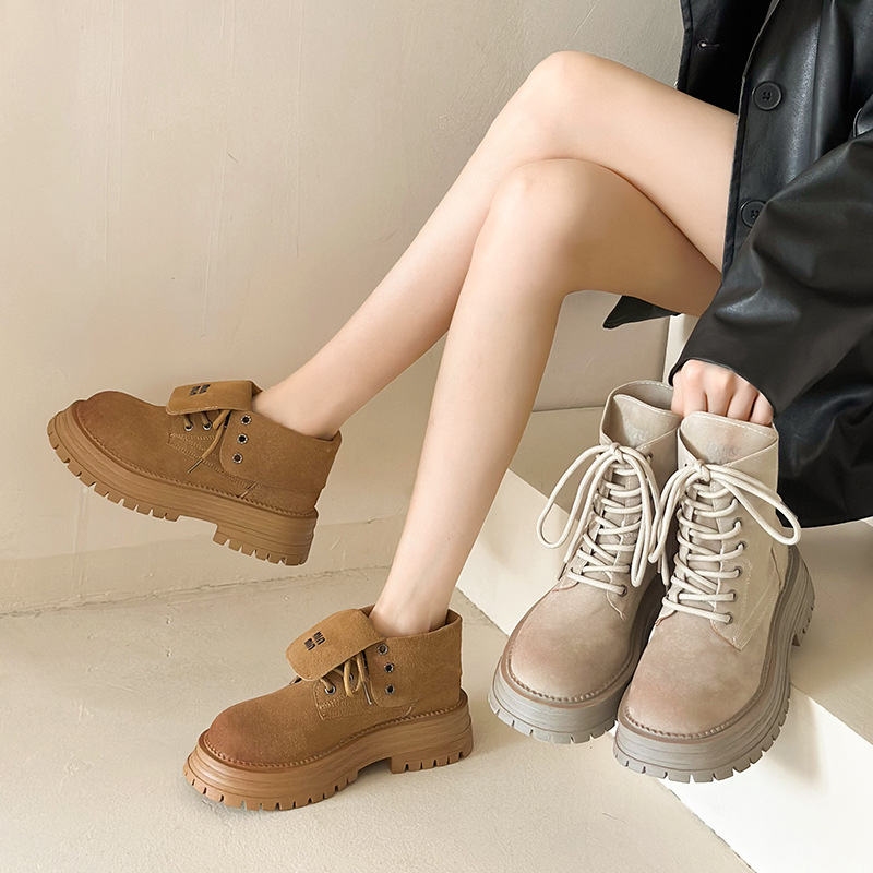 European Matte Genuine Leather Martin Boots 2025 Autumn and Winter New Letter Lapel Motorcycle Boots Rhubarb Boots Two-Wear Platform Shoes for Women