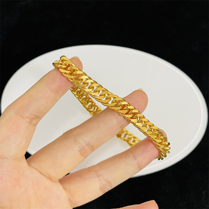 Jin Yiwei Jewelry, Gold-Plated Jewelry, Flat Bracelets, Boss Blessing Head Bracelets, Men's and Women's Bracelets, Drop Shipping