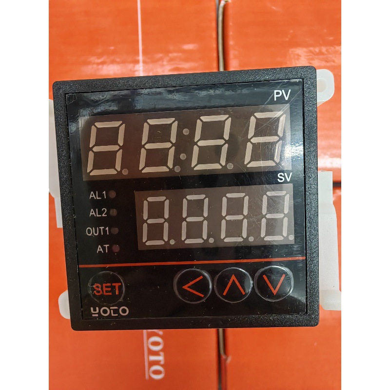 A084*TF4-RB10 YOTO TF4RB10 TF4智能数显温控表继电器输出 yoco