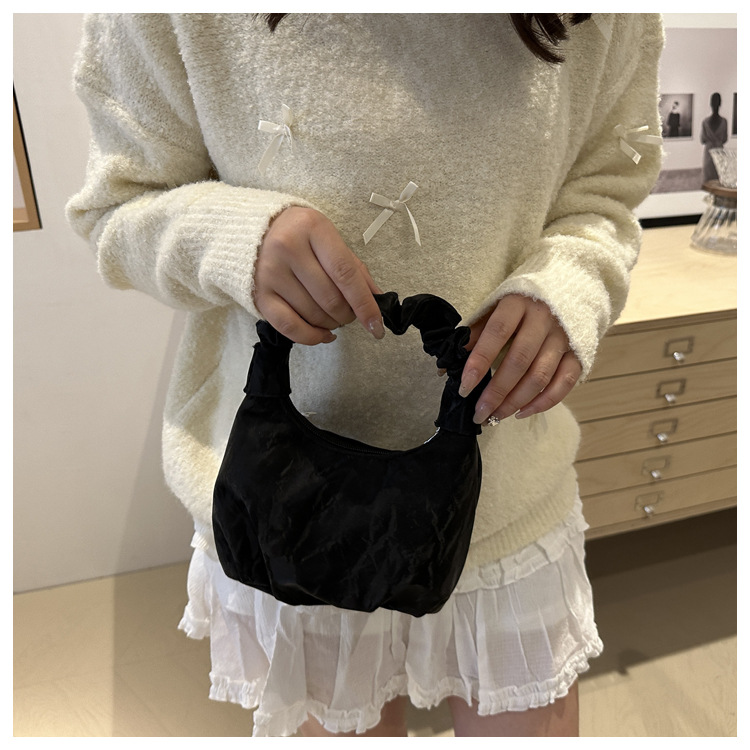2024 Autumn/Winter ins solid-color stylish handbag with underarm pleats, a gentle Korean-style single-shoulder bag for women undefined