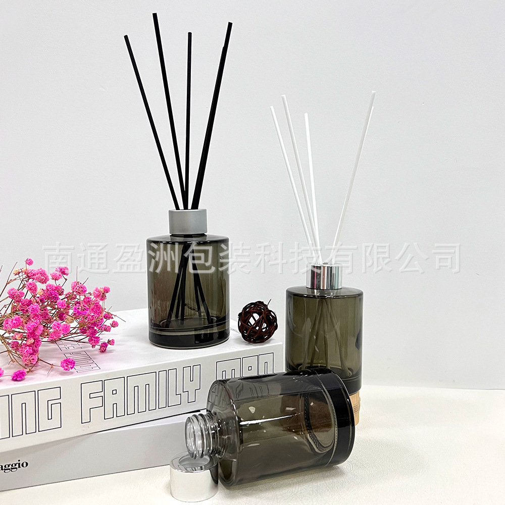 Venta al por mayor 160ML tornillo botella de vidrio de aromaterapia cilíndrica botella vacía botella de ratán libre de fuego volátil decoración del hogar interior