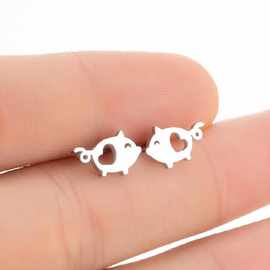 小猪耳钉韩版可爱甜美心形镂空耳饰ins百搭小众耳骨钉女动物饰品