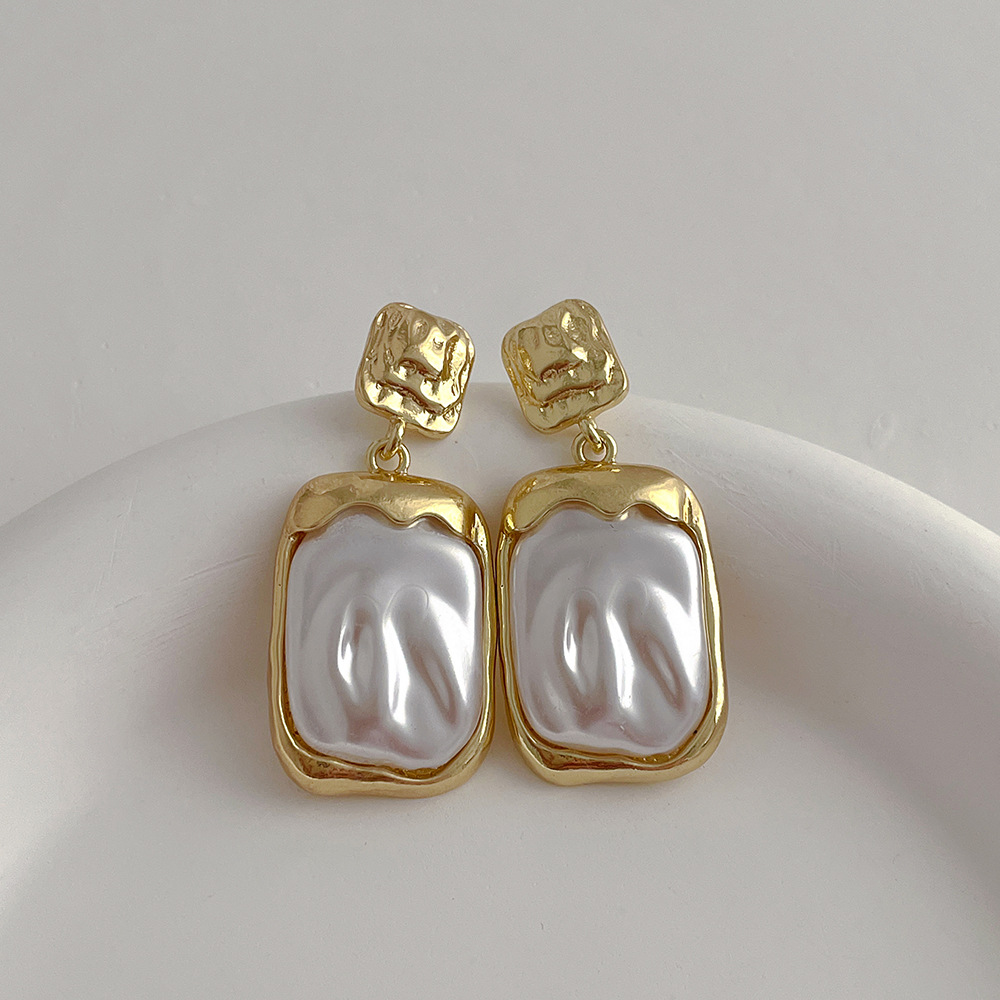 Electroplating Gold Plating Process Simple Style Square Resin Copper Irregular Plating Earrings 1 Pair