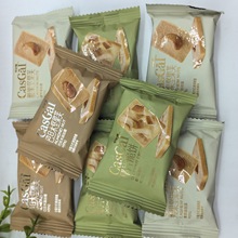 ����٤�Թ�ܽ�ҬƬ����͵�ľ����ɢ�Q�������b�W�tС��ʳ