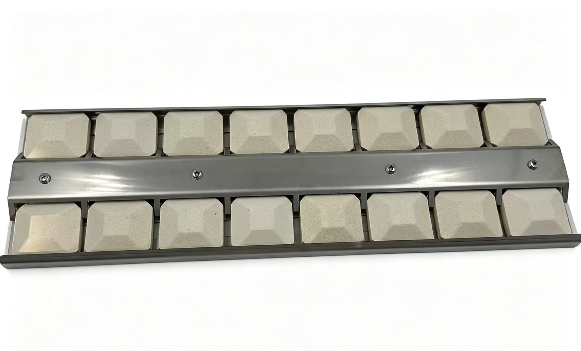 D95DE328-8B3D-41A2-AF88-B66A24