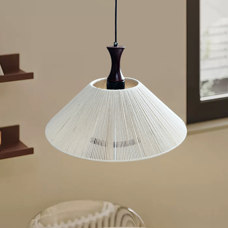 Lámpara de restaurante japonesa medieval candelabro de estilo silencioso, lámpara de mesa de madera sólida retro, lámpara de mesa de bar de alojamiento, lámpara de lámpara de tarjeta