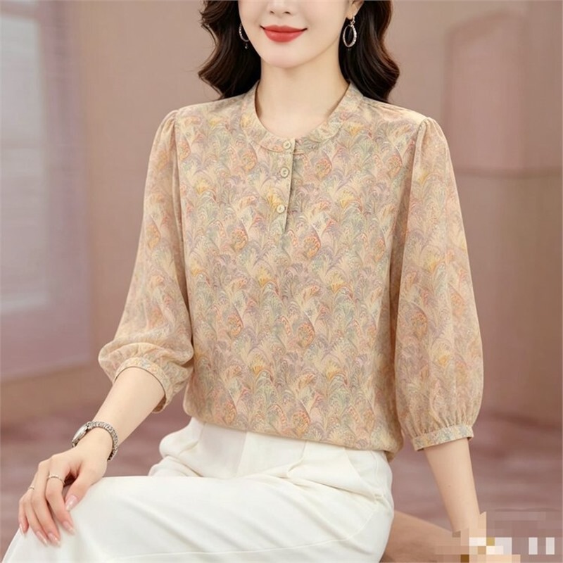 Elegant Style Printed Three-Quarter Sleeve Shirt for Women 2026 Spring and Summer Loose Pullover Age-Reducing Slimming Top