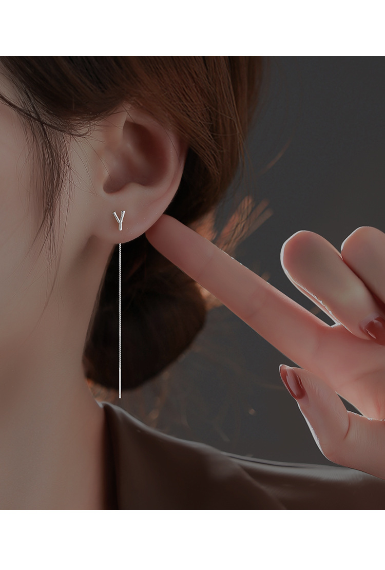 Mode Einfacher Stil Buchstabe Sterling Silber Quaste Ohrringe Ohr Linie display picture 3