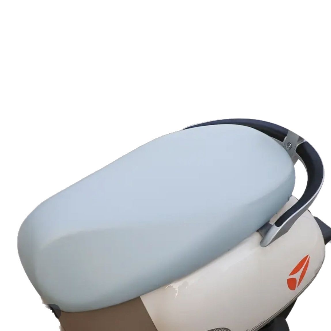 Auto eléctrico Yadi cojín cubierta de pedal impermeable cubierta de asiento de cuero de motocicleta cuatro estaciones cojín aislante universal marrón image 6