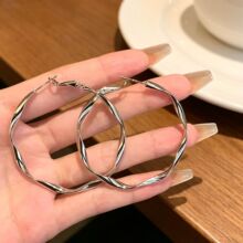 s925银针圆圈耳环女高级感小众百搭夸张耳钉跨境爆款时尚耳饰批发