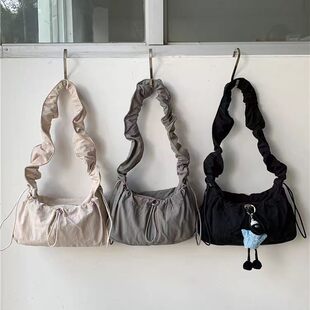 Small design shoulder bag, underarm bag, one-shoulder bag with down
