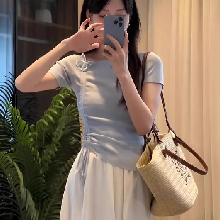 フレンチスイートブルーリボン巾着ショートトップ女性の夏の新しいデザインニッチ半袖Tシャツ|undefined