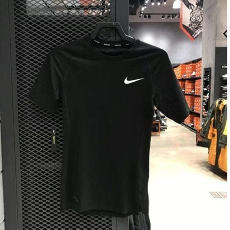 클래식 NK 블랙 반소매