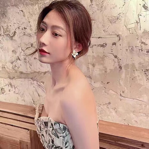 Lotus Flower French 925 Silver Needle Instagram Retro Hong Kong Style Drip Glaze Red Flower Earrings 3D Small Flower Stud Earrings Wholesale