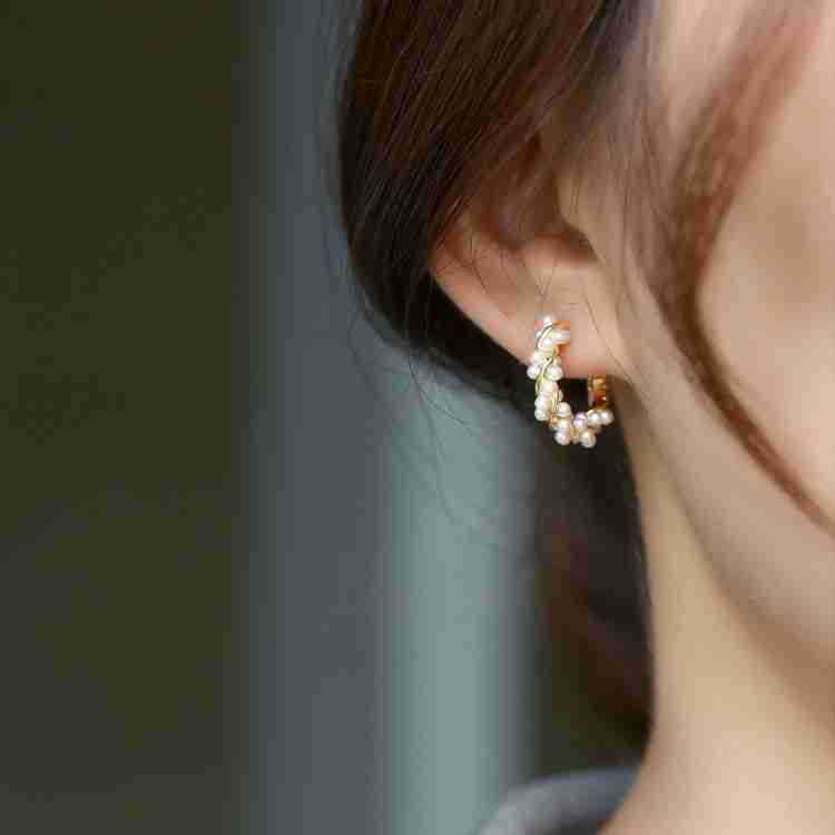 In-Stock Light Luxury High-End Twist Pearl Ear Cuffs Earrings for Women, Unique and Exquisite, 2026 New Trendy Style In-Stock Light Luxury High-End Twist Pearl Ear Cuffs Earrings for Women, Unique and Exquisite, 2026 New Trendy Style