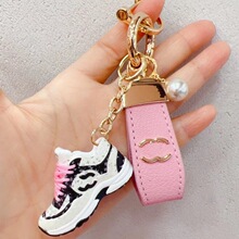 С�����Ů��H��Ь耳׿ے����܇耳�朂��Ԅ��������r�аٴ�