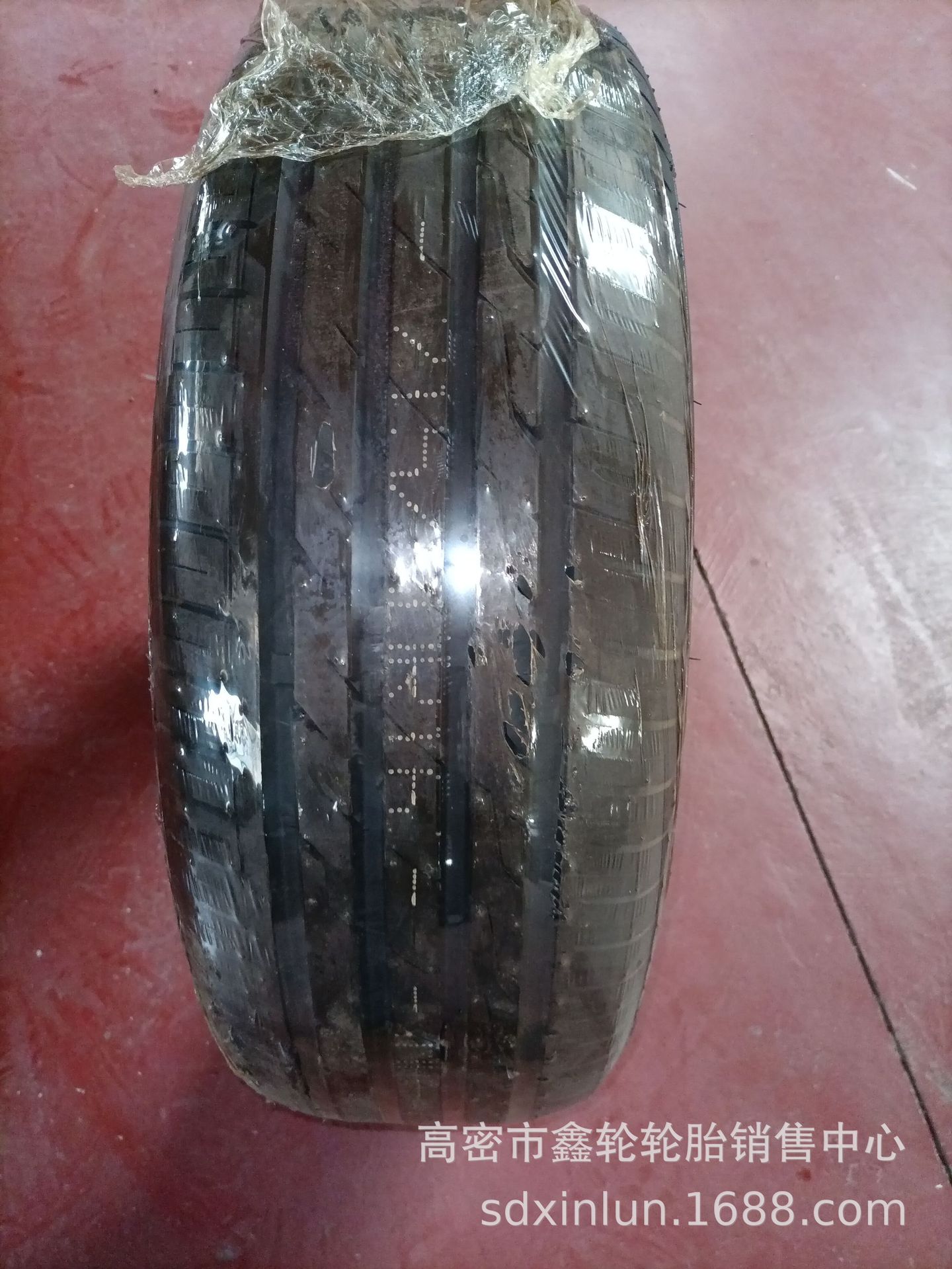 供应205 215 225 235 /45 50 55 60 65R16R17汽车轮胎