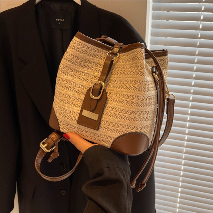 2026 New Retro Color-Blocking Versatile Small Bag for Women Beach Vacation Casual Straw Bucket Bag Crossbody Bag Wholesale 2026 New Retro Color-Blocking Versatile Small Bag for Women Beach Vacation Casual Straw Bucket Bag Crossbody Bag Wholesale