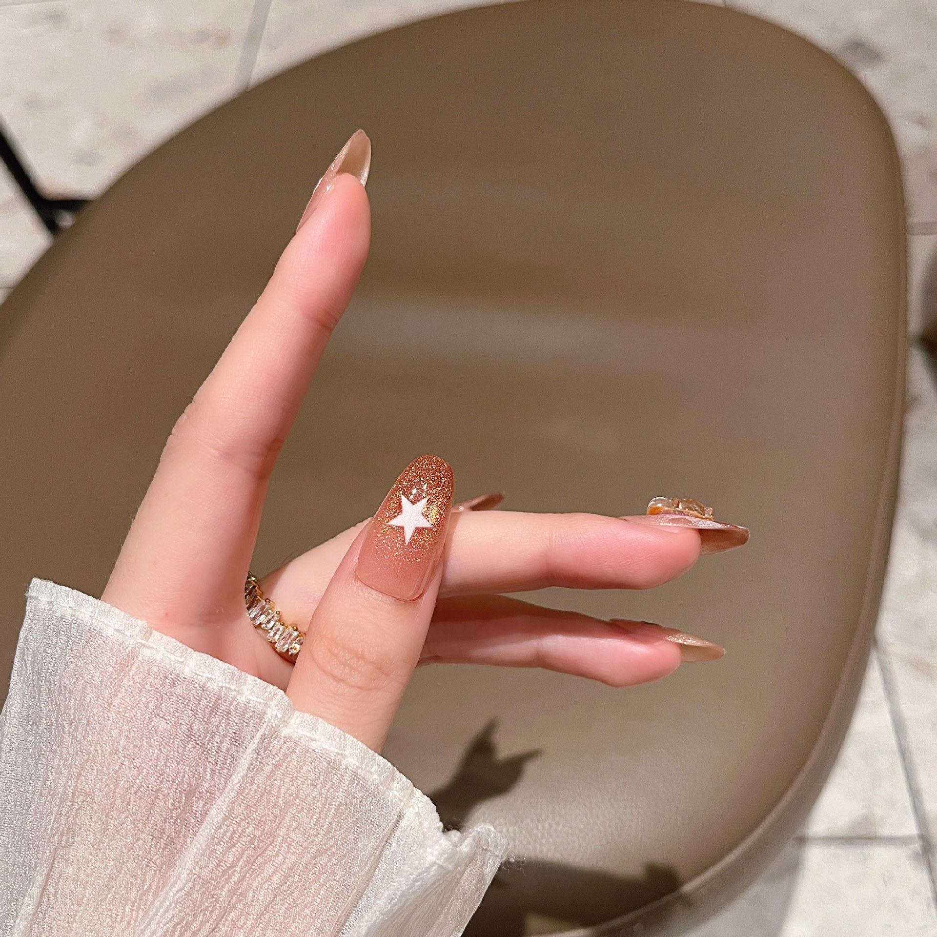 Otoño y invierno nuevo desgaste de uñas Capibara productos terminados lindos parches de uñas ovales de uñas falsas